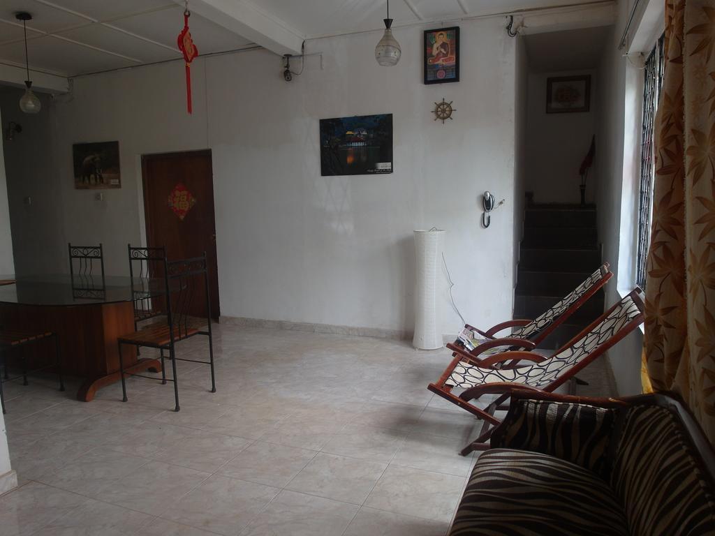 Villa Two Residence Dehiwala-Mount Lavinia ภายนอก รูปภาพ
